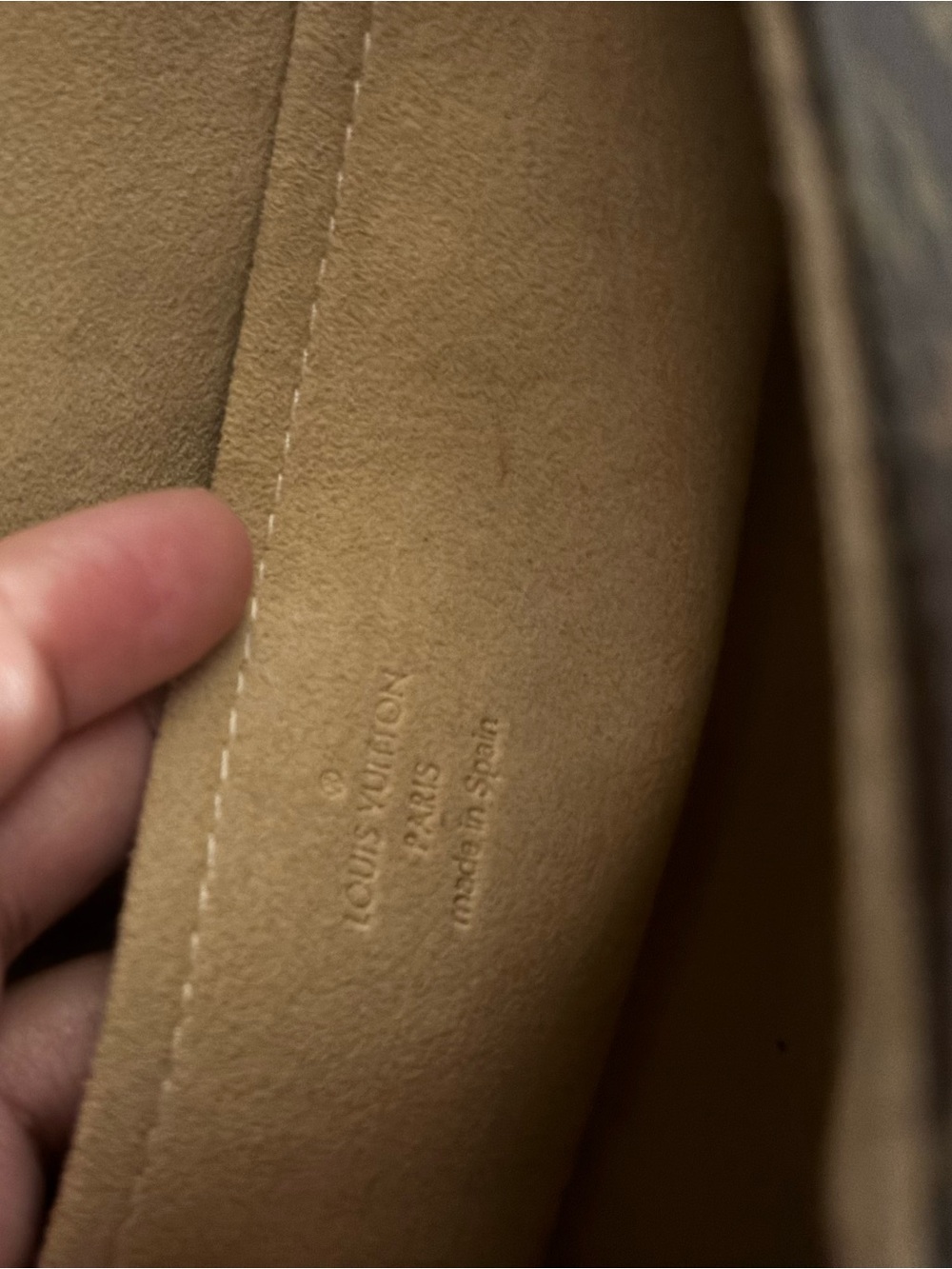 Authentic Vintage Louis Vuitton Monogram Clutch - Picture 5 of 7